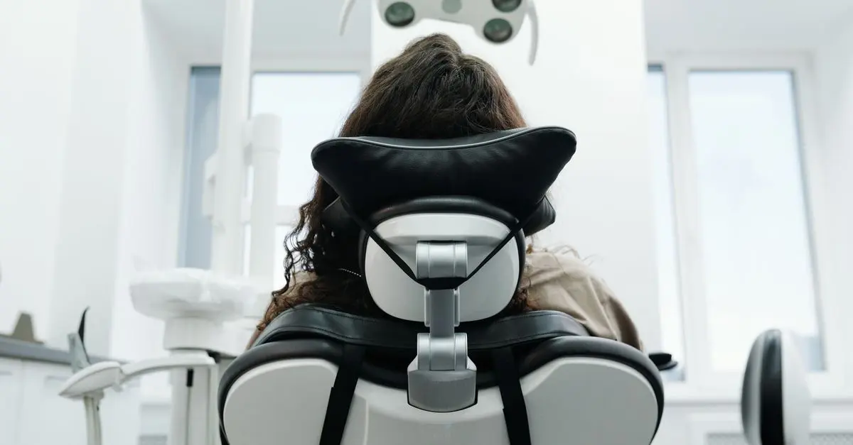 5 conseils pour prévenir les urgences dentaires fréquentes